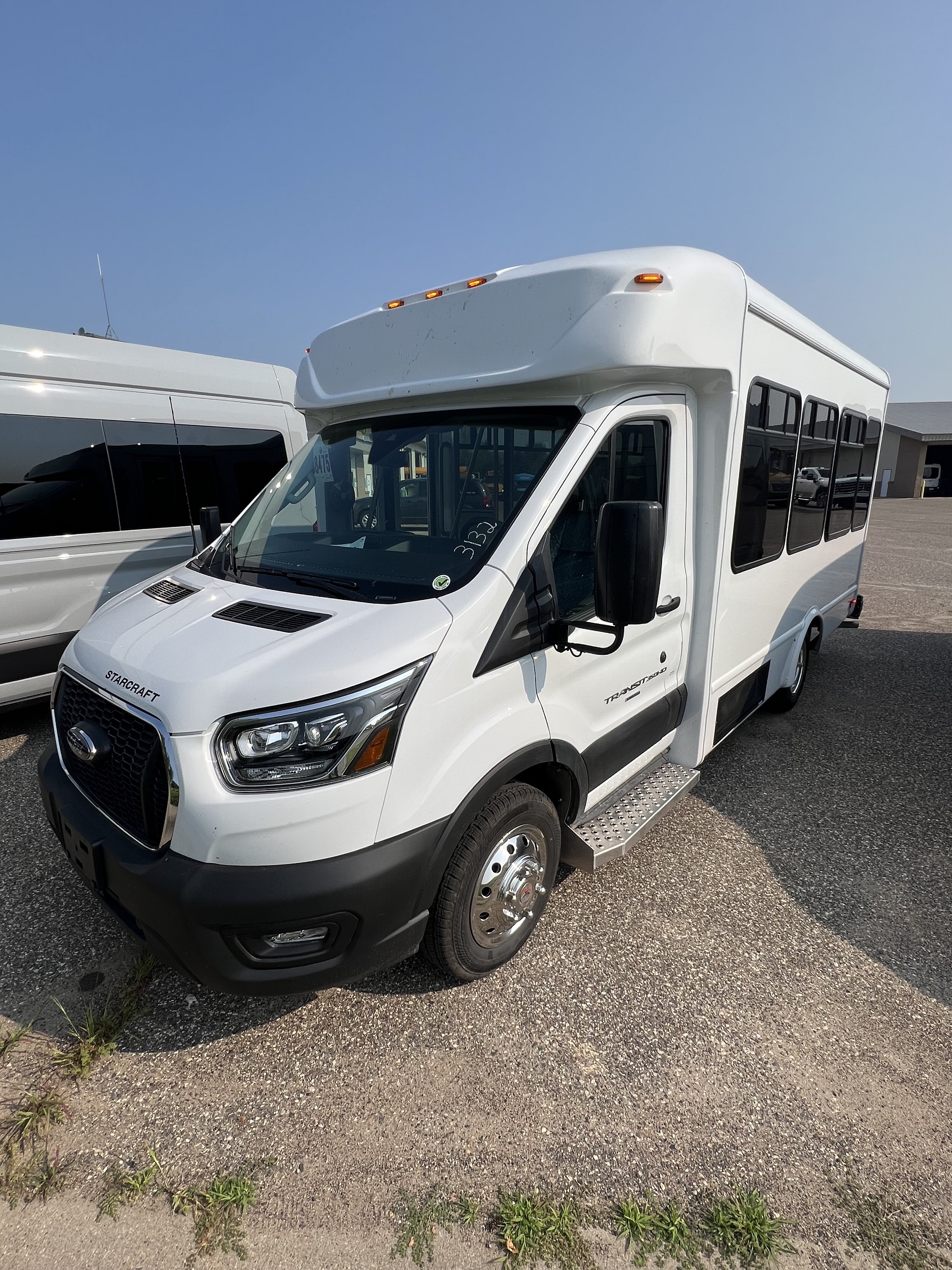 United Bus Sales, Inc 3132 2024 Ford Starcraft Transit